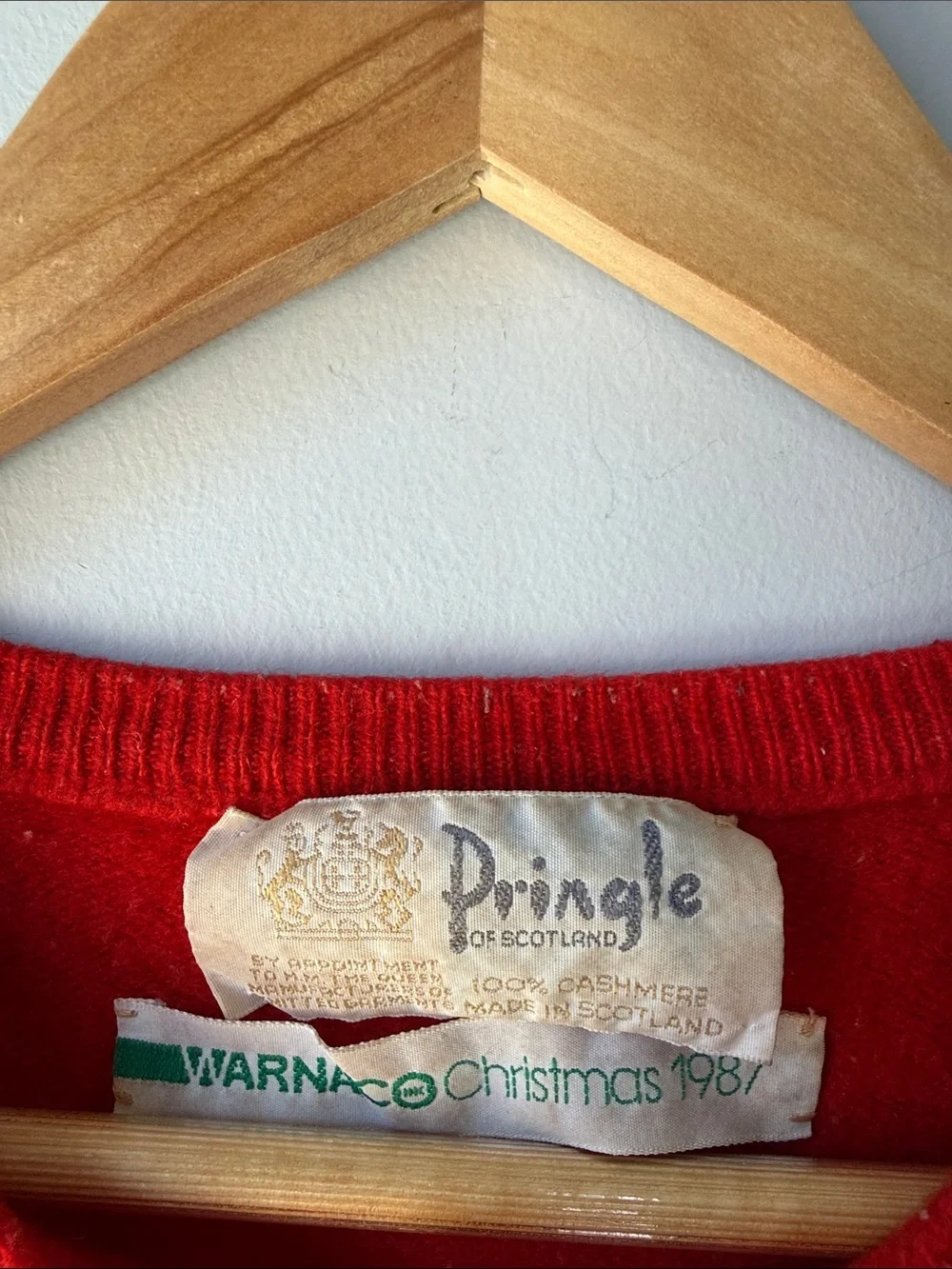 1987 Pringle of Scotland Vintage Cashmere Christmas Sweater